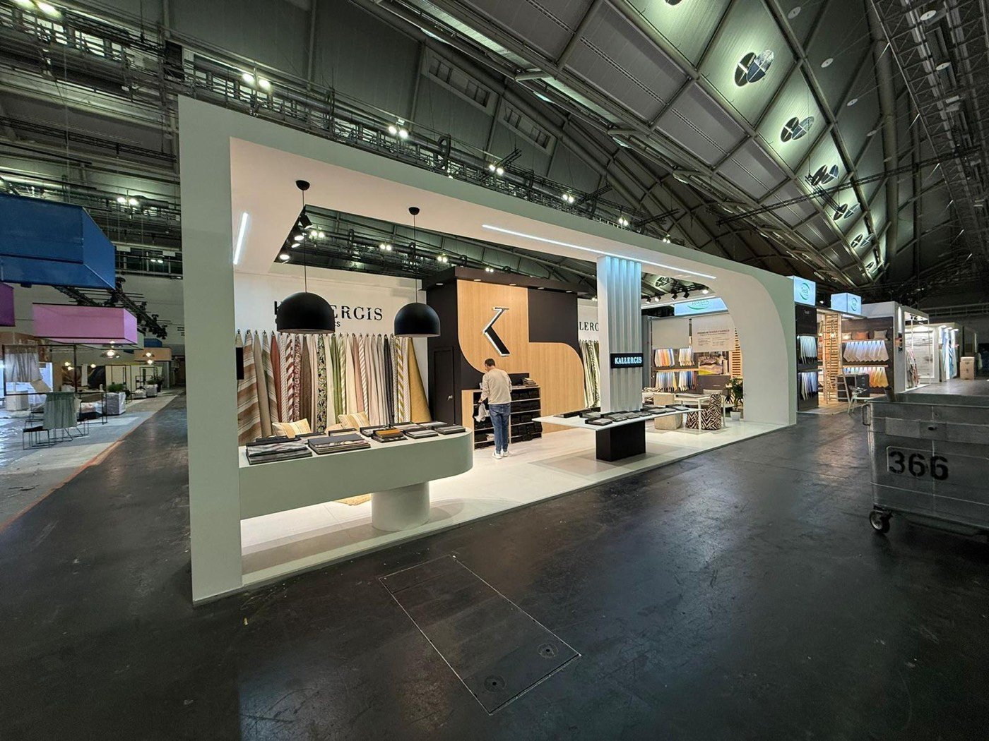 Symrise ahşap stand projesi